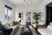 262 15th Ave 11