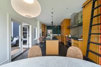 262 15th Ave 16